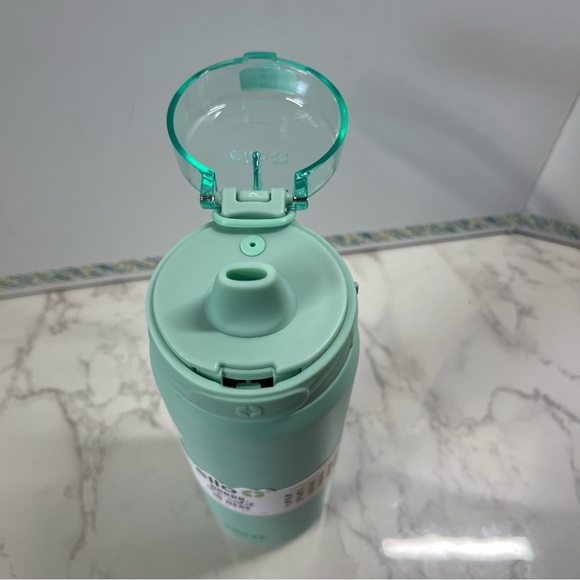 Ello Cooper Stainless Steel Travel Water Bottle, 22 oz, built-in straw, NWT - Picture 6 of 9